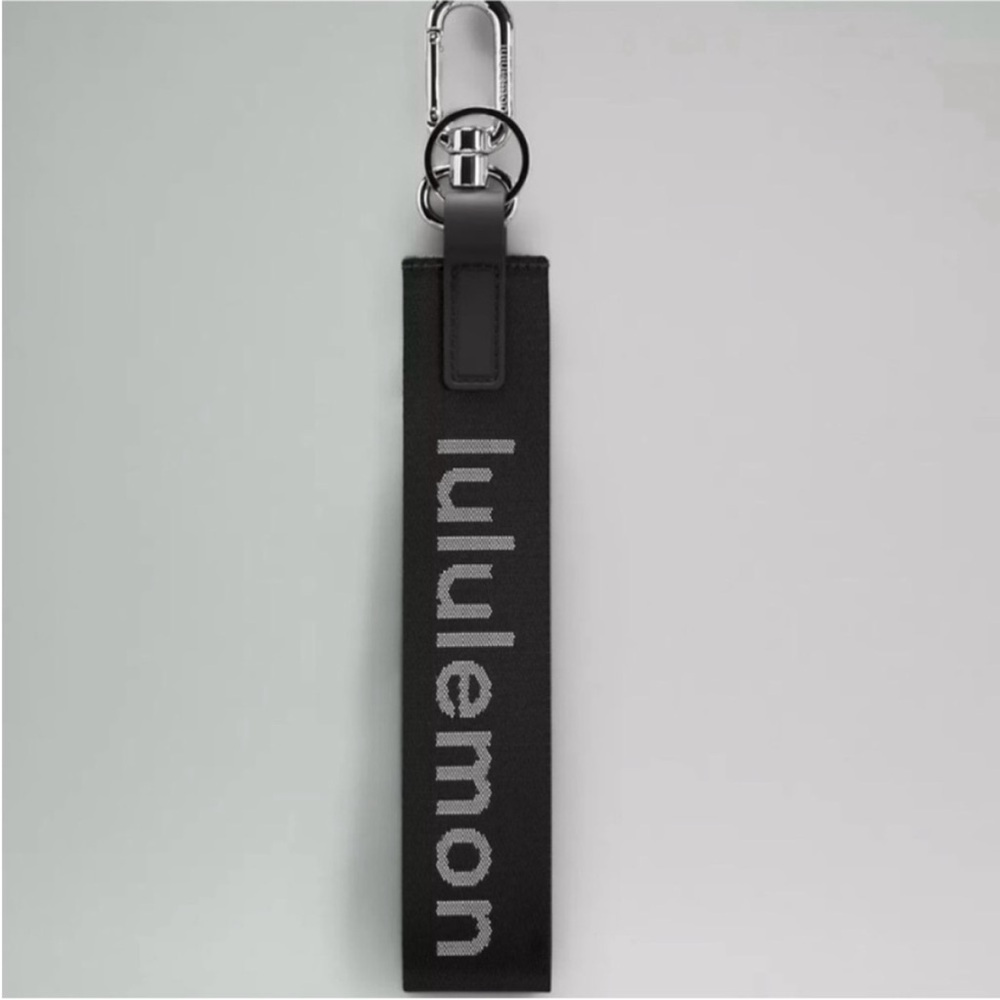 Lululemon Keychain! - Picture 6 of 6